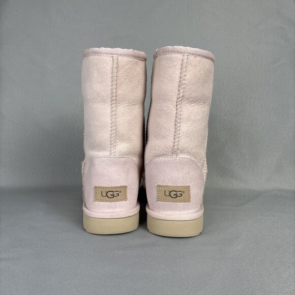 Women’s UGG Boots Sz 7 Pink Seashell Classic Short Suede Boho 1016223 Sold Out! - Picture 3 of 14